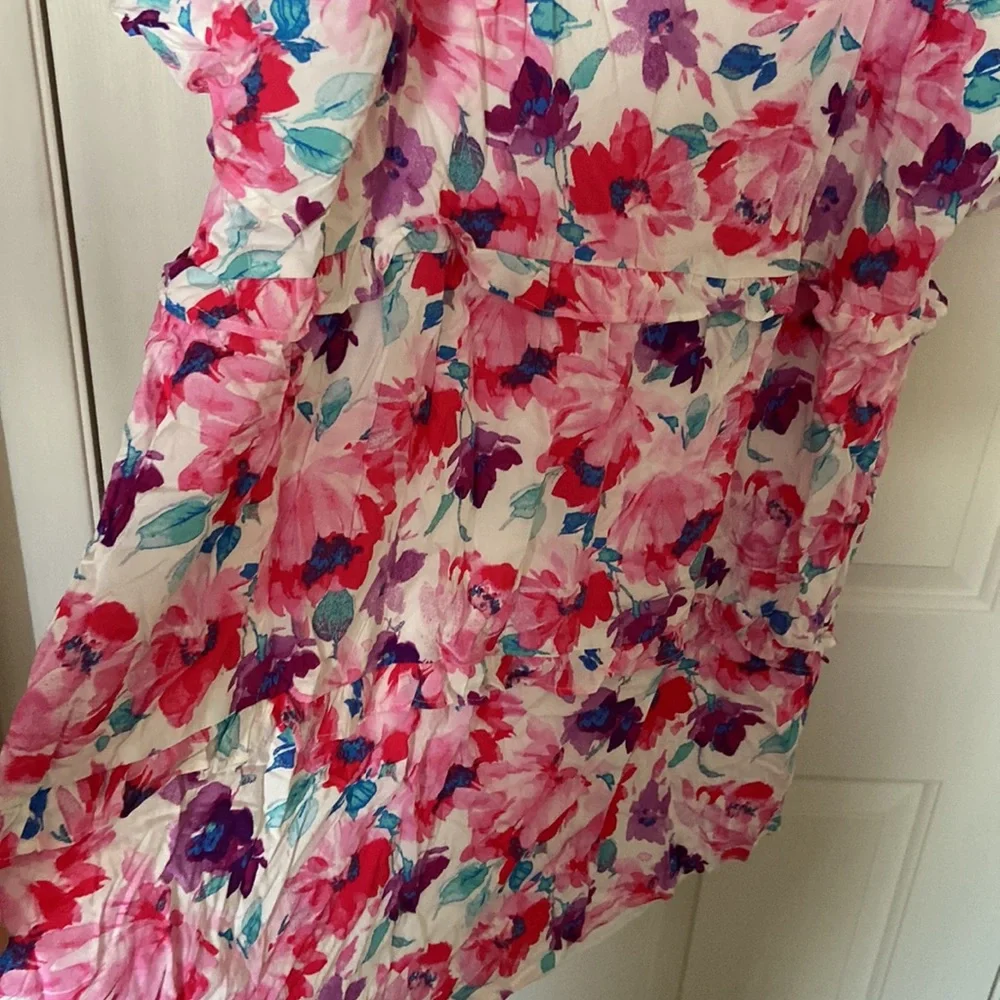 Emily Wonder  dress - Picture 2 of 8